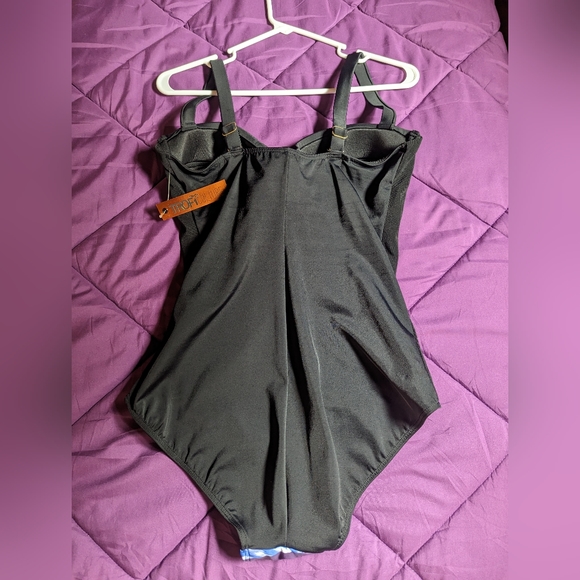 Underwire One Piece Swimsuit by Tropiculture - Picture 2 of 10